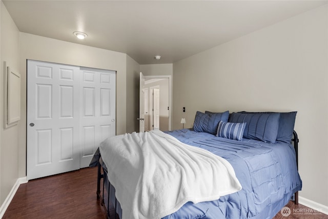 111 170th St SE, Bothell, WA 98012 - bedroom featuring dark wood-type flooring and a closet