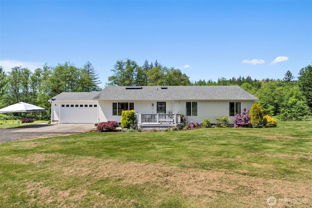 401 Huntting Rd, Silver Creek, WA 98585 - single story home with an attached garage, a front yard, and driveway