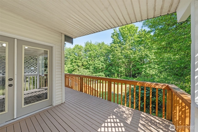 11401 69th Pl S, Seattle, WA 98178 - view of wooden deck