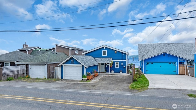 1811 Bay St, Port Orchard, WA 98366 - view of front of home with a garage