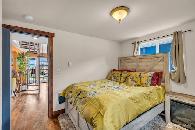 1811 Bay St, Port Orchard, WA 98366 - bedroom with wood finished floors and baseboards