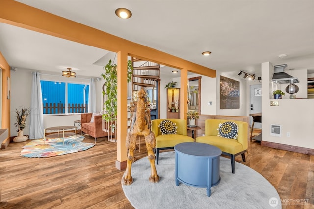 1811 Bay St, Port Orchard, WA 98366 - living area with wood finished floors and baseboards