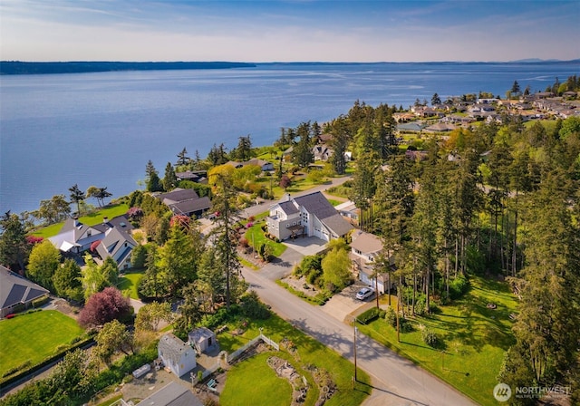 884 Saratoga Way, Camano Island, WA 98282 - aerial perspective of suburban area featuring a nearby body of water