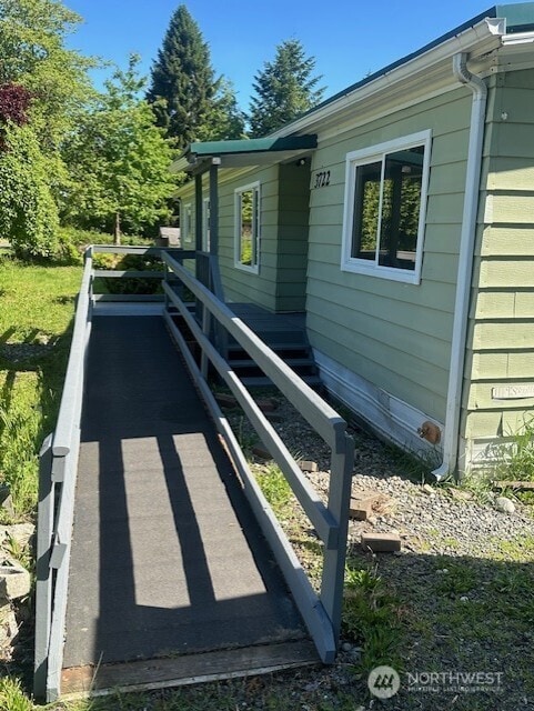 3722 Delphi Rd SW, Olympia, WA 98572 - view of wooden terrace