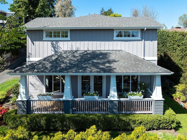 412 15th Ave, Kirkland, WA 98033 - view of front of property featuring covered porch and a shingled roof