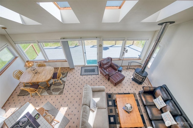 580 Mt Olympus Ave SE, Ocean Shores, WA 98569 - living area with a skylight and carpet floors