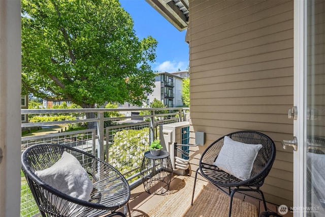 145 Ferncliff Ave NE Unit D338, Bainbridge Island, WA 98110 - view of balcony