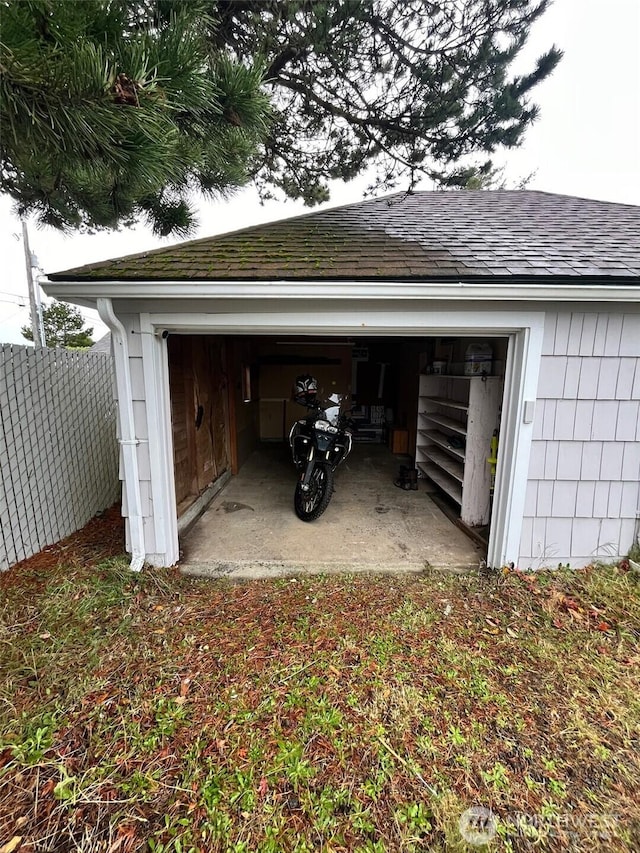 908 Washington Ave N, Long Beach, WA 98631 - view of garage