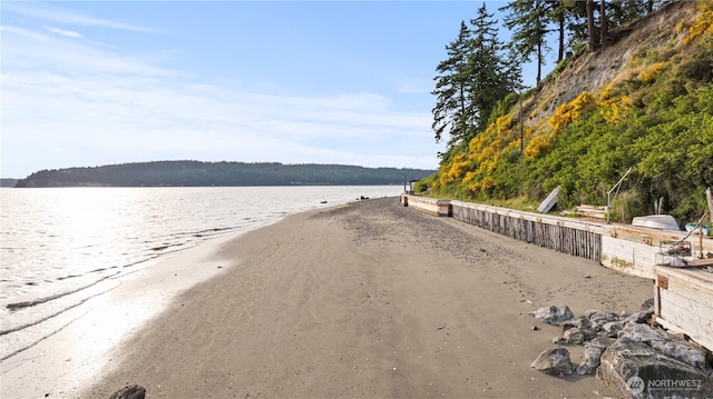 2548 S Camano Dr, Camano Island, WA 98282 - water view