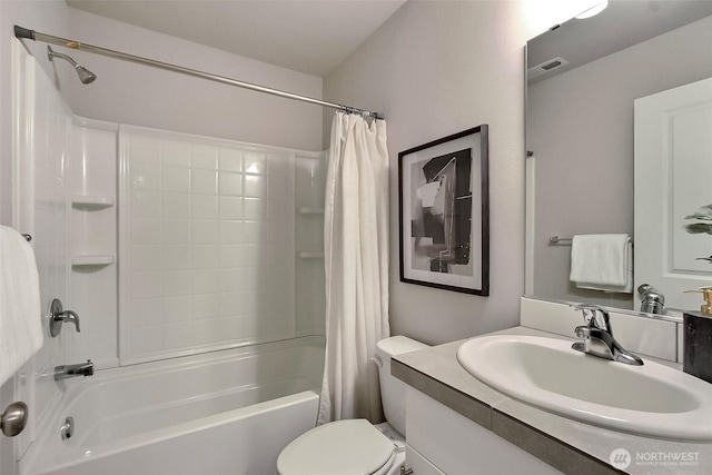 3007 Fiddleback St NE, Lacey, WA 98516 - full bathroom featuring shower / bath combo with shower curtain and vanity