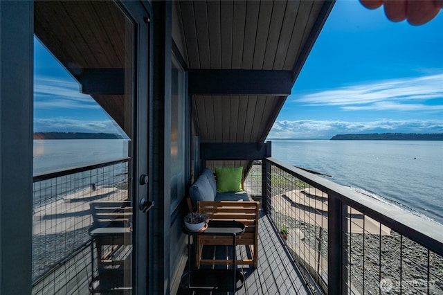 8200 Naketa Beach Walk, Mukilteo, WA 98275 - balcony with a water view