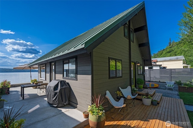 8200 Naketa Beach Walk, Mukilteo, WA 98275 - back of house featuring a water view