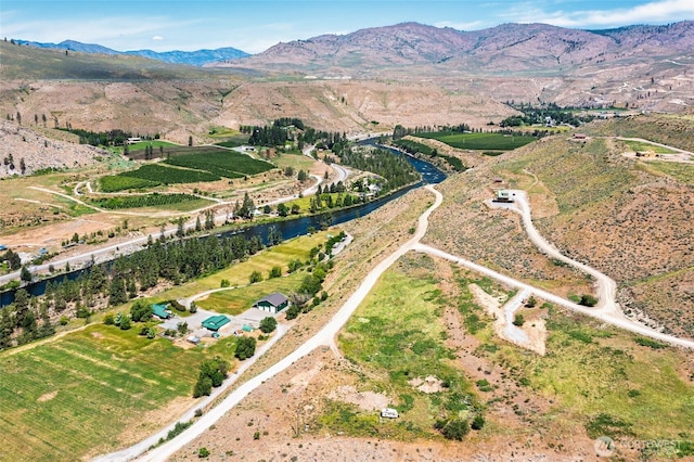 4 Cowboy Rd, Methow, WA 98834