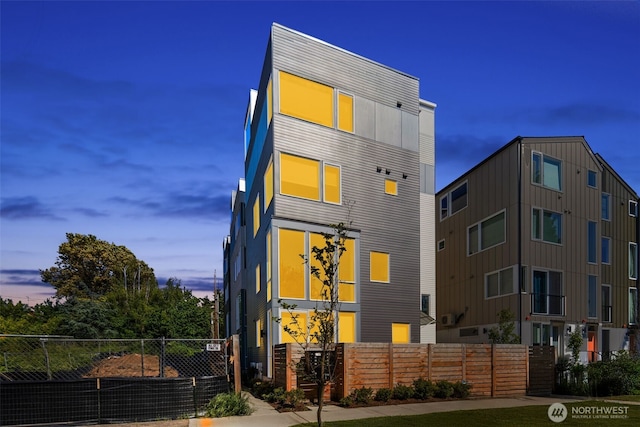 6320 41st Ave SW Unit D, Seattle, WA 98136 - view of front of house