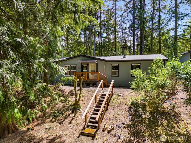 40 E Olde Lyme Rd, Shelton, WA 98584 - rear view of property featuring a deck and stairway