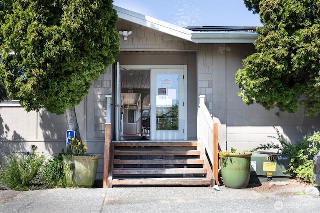 250 Tucker Ave Unit 22, Friday Harbor, WA 98250 - doorway to property featuring a porch