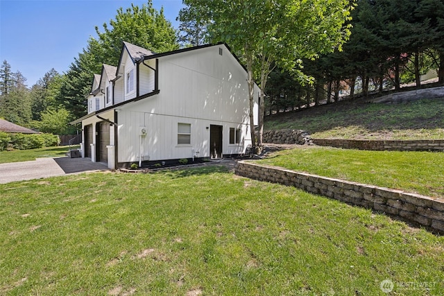 21710 104th Ave E, Graham, WA 98338 - view of front facade with asphalt driveway and a front lawn