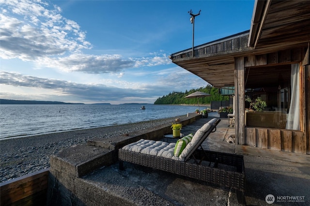 8204 Naketa Beach Walk, Mukilteo, WA 98275 - dock area with a water view
