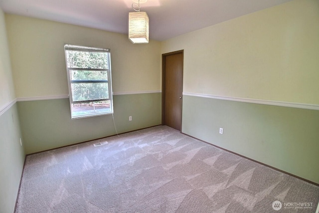 831 SW 364th Pl, Federal Way, WA 98023 - unfurnished room featuring plenty of natural light and carpet flooring