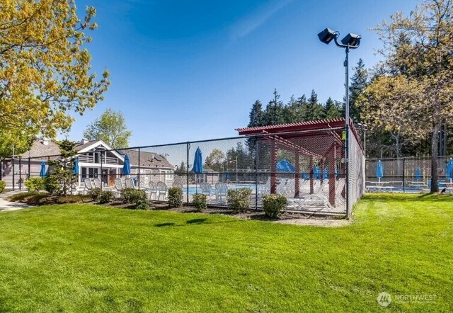 4459 249th Ter SE Unit 8-5, Issaquah, WA 98029 - view of surrounding community