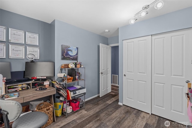 782 Fenway Ln SW, Tumwater, WA 98512 - office space with wood finished floors and baseboards