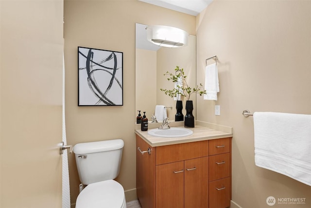 530 Alexander Ave, Kirkland, WA 98033 - bathroom with vanity and toilet