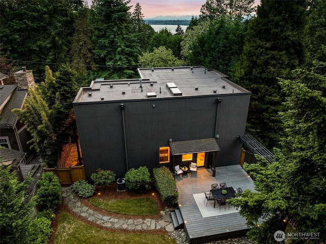 530 Alexander Ave, Kirkland, WA 98033 - back of house featuring a wooden deck