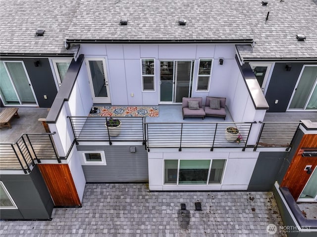 2349 N 147th St Unit B, Shoreline, WA 98133 - view of patio with a balcony