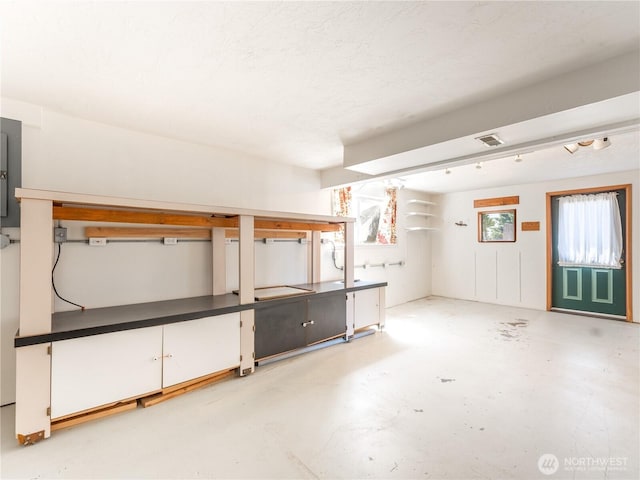 604 N Larch Ave, East Wenatchee, WA 98802 - below grade area with plenty of natural light