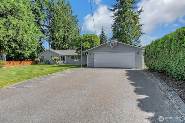 10202 Pipeline Rd E, Puyallup, WA 98373 - ranch-style house with a detached garage