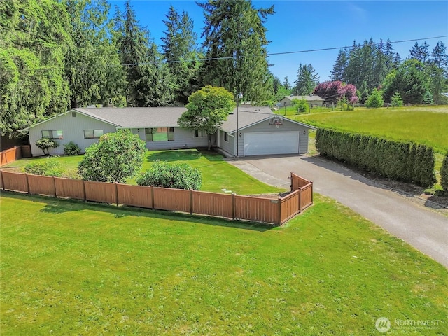 10202 Pipeline Rd E, Puyallup, WA 98373 - view of front of house featuring driveway