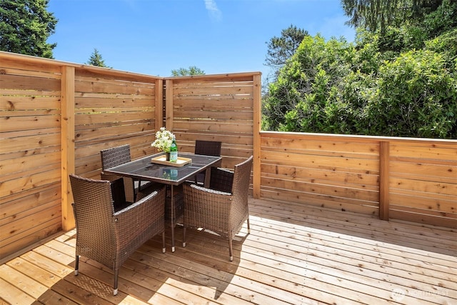303 NE 133rd St, Seattle, WA 98125 - deck with outdoor dining area