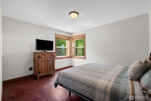 5675 E Hillcrest Dr, Port Orchard, WA 98366 - bedroom with baseboards