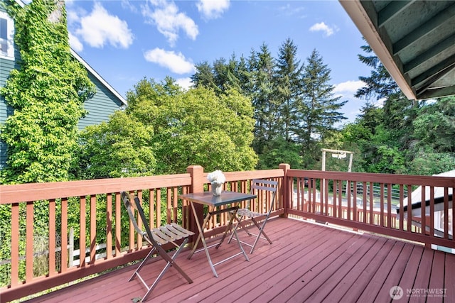 7718 NE 183rd St, Kenmore, WA 98028 - view of deck