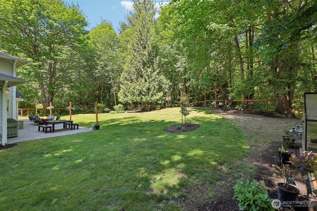 27716 NE 30th St, Redmond, WA 98053 - view of yard with a patio area