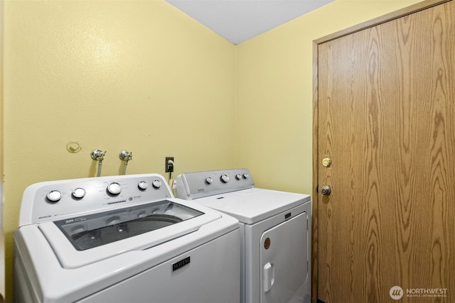 11726 130th Avenue Ct E, Puyallup, WA 98374 - washroom with independent washer and dryer