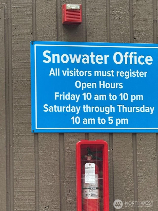 10500 Mt Baker Hwy Unit 1003, Glacier, WA 98244 - exterior view of a fire extinguisher