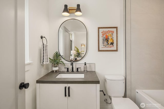 6707 117th Ave NE, Kirkland, WA 98033 - bathroom featuring vanity and toilet