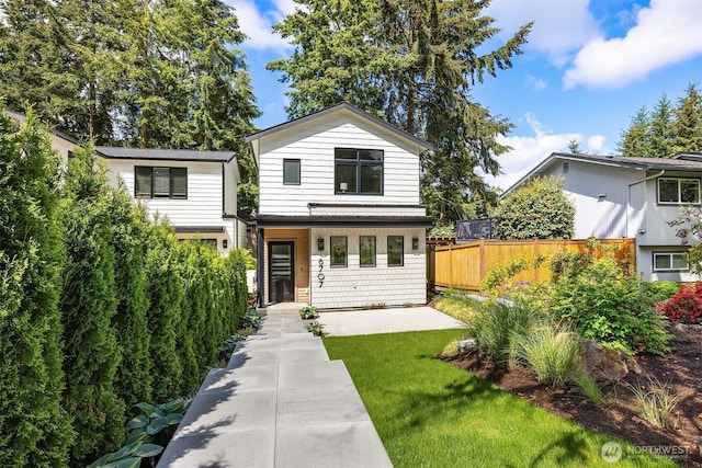 6707 117th Ave NE, Kirkland, WA 98033 - view of front facade