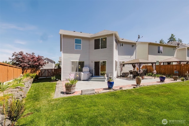 2760 SW Jabirin Way, Port Orchard, WA 98367 - back of property with a patio
