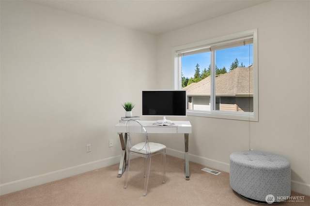 27332 SE 10th Ct, Sammamish, WA 98075 - carpeted home office with baseboards
