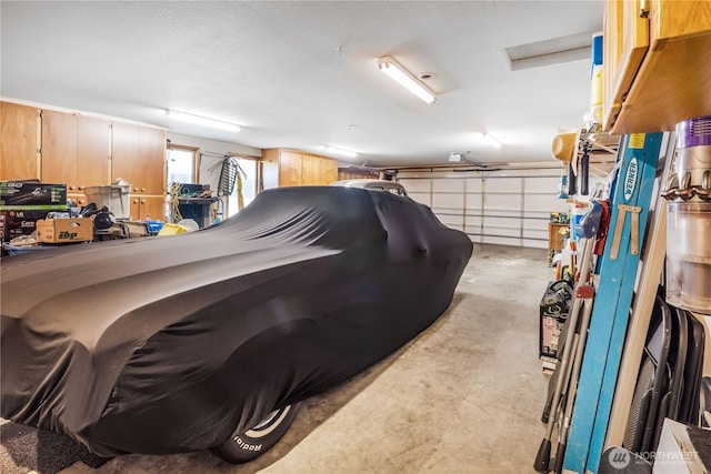 6888 Golf View Dr, Lynden, WA 98264 - view of garage