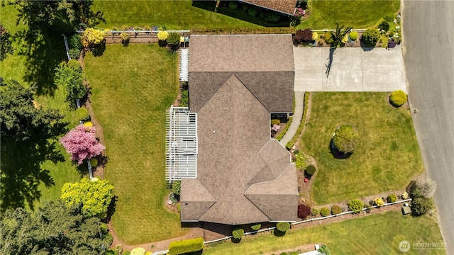 6888 Golf View Dr, Lynden, WA 98264 - drone / aerial view