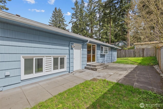 325 NE 178th St, Shoreline, WA 98155 - back of property with a patio area