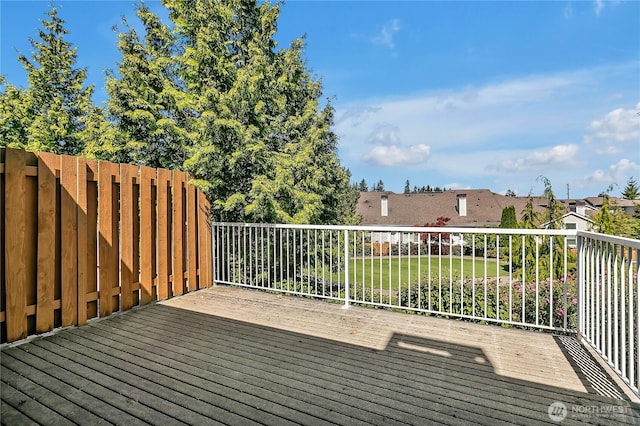 5909 Panorama Dr SE Unit 6-103, Auburn, WA 98092 - view of wooden terrace