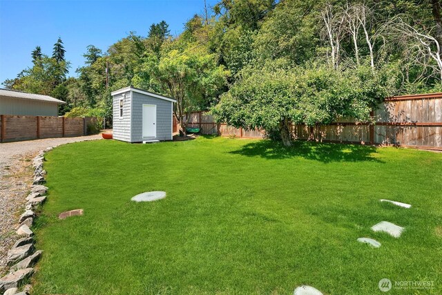 24410 Vashon Hwy SW, Vashon, WA 98070 - view of yard