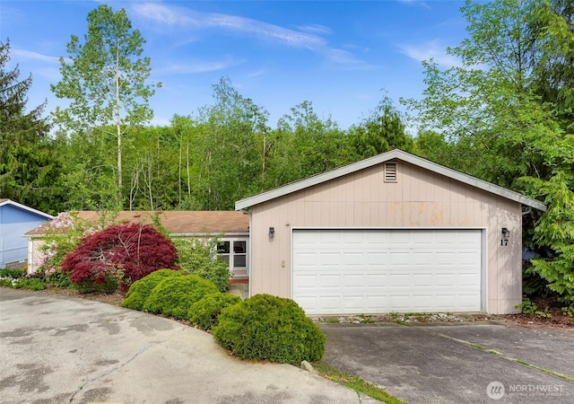 4949 Samish Way Unit 17, Bellingham, WA 98229 - view of garage