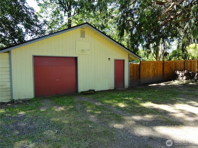 1242 Lidstrom Rd E, Port Orchard, WA 98366 - detached garage featuring driveway