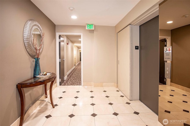 220 1st St Unit 409, Kirkland, WA 98033 - hall with recessed lighting