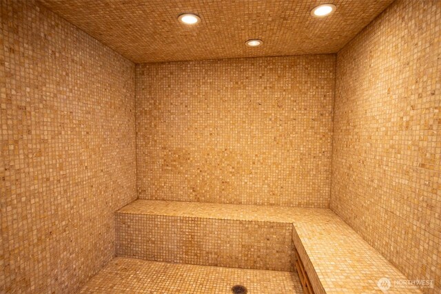 220 1st St Unit 409, Kirkland, WA 98033 - relaxing sauna / steam room featuring recessed lighting